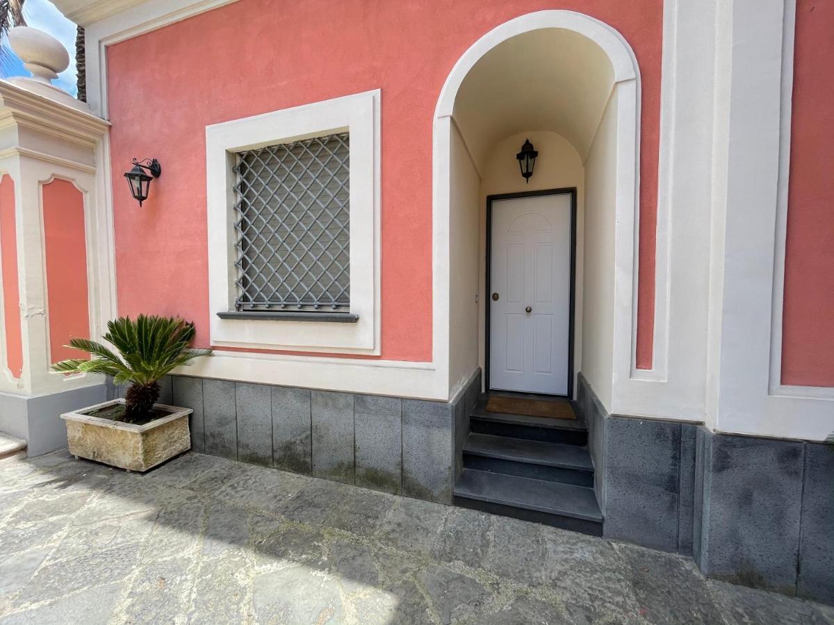 Villa Aura Torre del Greco Bagian luar foto